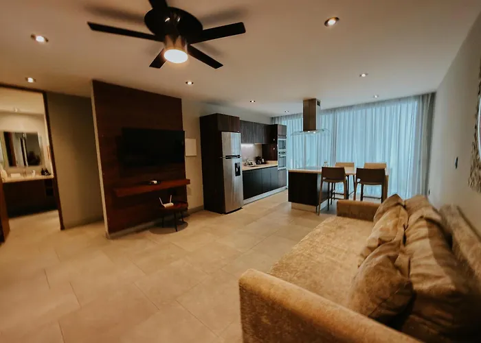 It Boutique Hotel & Restaurant Playa del Carmen